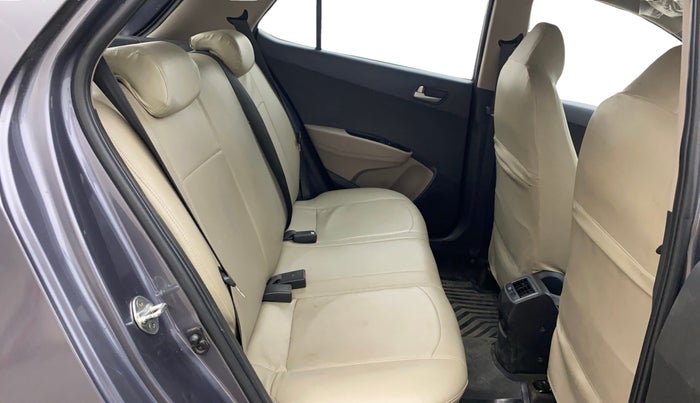 2015 Hyundai Grand i10 ASTA AT 1.2 KAPPA VTVT, Petrol, Automatic, 83,202 km, Right Side Rear Door Cabin