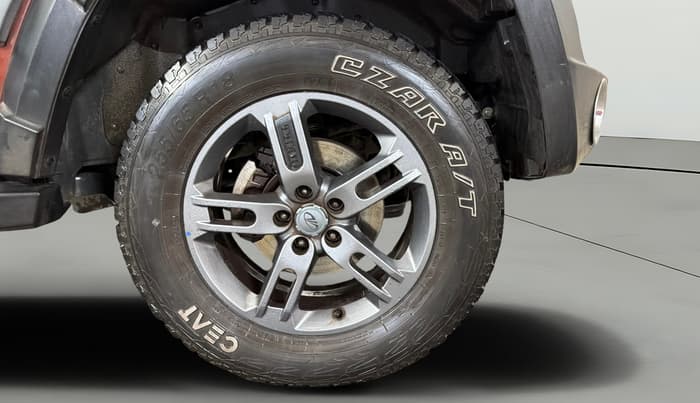 2021 Mahindra Thar LX HT PETROL 4WD MT, Petrol, Manual, 29,447 km, Right Front Wheel