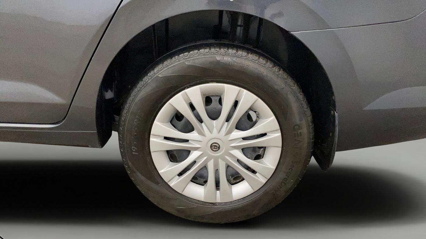 2022 Skoda SLAVIA ACTIVE 1.0L TSI MT, Petrol, Manual, 38,579 km, Left Rear Wheel
