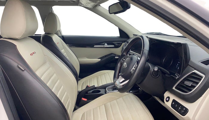 2020 KIA SELTOS GTX PLUS DCT 1.4 PETROL, Petrol, Automatic, 70,095 km, Right Side Front Door Cabin