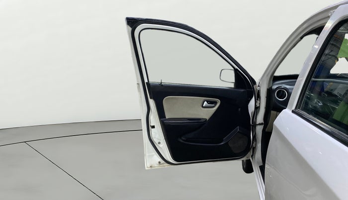 2020 Maruti Alto LXI, Petrol, Manual, 32,553 km, LHS Front Door