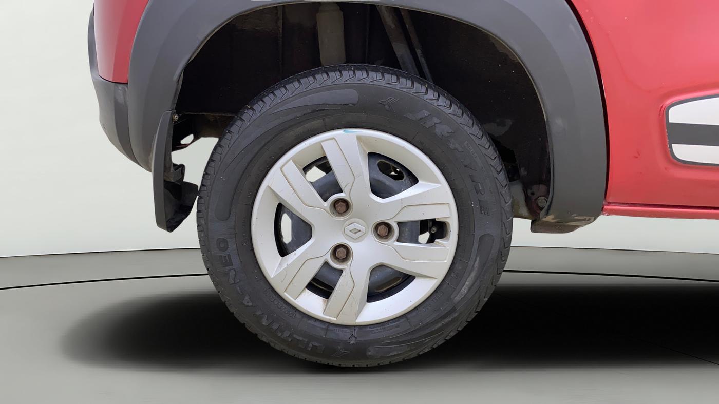 2018 Renault Kwid RXT 1.0 (O), Petrol, Manual, 23,668 km, Right Rear Wheel
