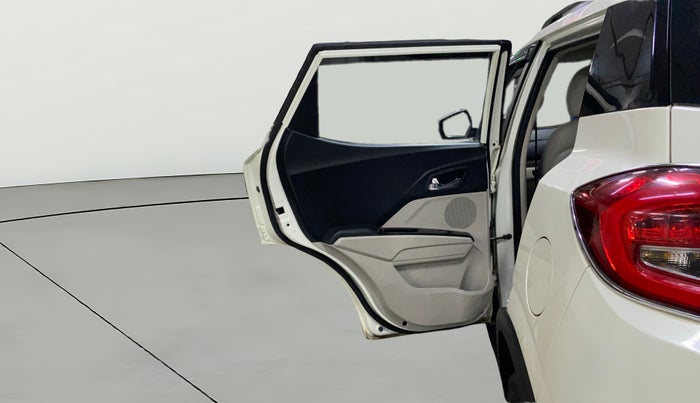 2021 Mahindra XUV300 W8 (O) 1.2 PETROL, Petrol, Manual, 67,600 km, LHS Rear Door