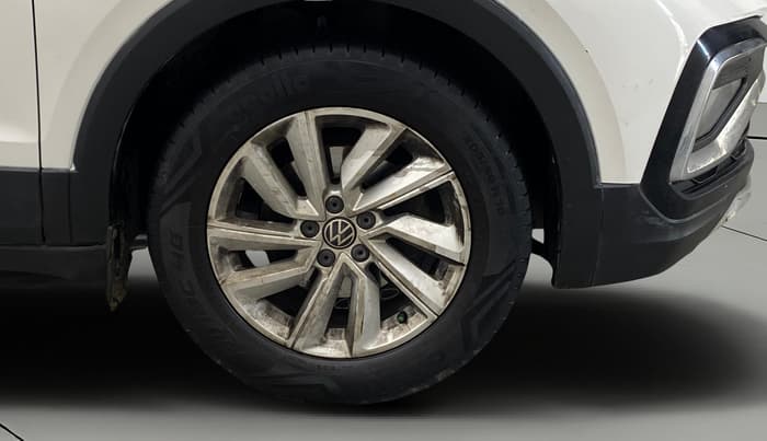 2021 Volkswagen TAIGUN HIGHLINE 1.0 TSI MT, Petrol, Manual, 31,604 km, Right Front Wheel