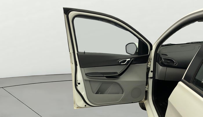2020 Tata Tiago XZ PETROL, Petrol, Manual, 17,028 km, LHS Front Door