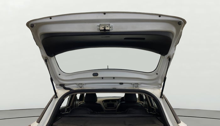 2018 Hyundai Elite i20 ASTA 1.2, Petrol, Manual, 85,048 km, Boot Door Open