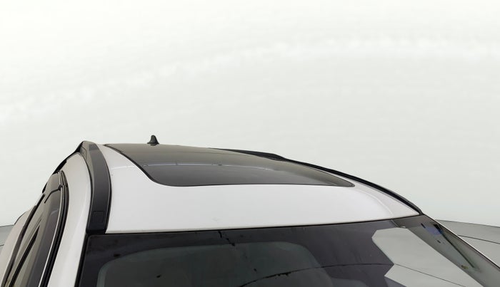 2024 Tata Safari ADVENTURE PLUS, Diesel, Manual, 29,863 km, Roof