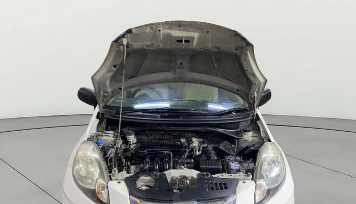 2015 Honda Amaze 1.2L I-VTEC E, Petrol, Manual, 1,45,917 km, Open Bonet