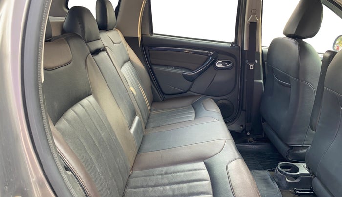 2017 Nissan Terrano XV D PREMIUM AMT, Diesel, Automatic, 91,104 km, Right Side Rear Door Cabin