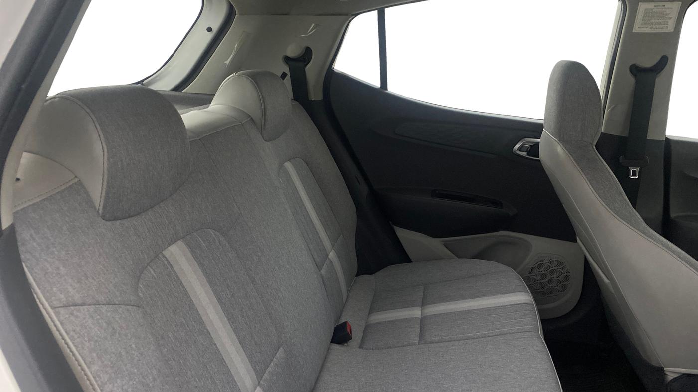 2020 Hyundai GRAND I10 NIOS SPORTZ 1.2 KAPPA VTVT CNG, CNG, Manual, 8,680 km, Right Side Rear Door Cabin