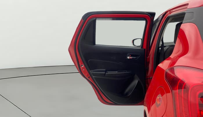 2023 Maruti Swift ZXI CNG, CNG, Manual, 28,512 km, LHS Rear Door