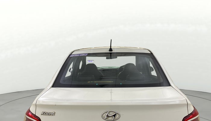 2015 Hyundai Xcent S 1.2, Petrol, Manual, 96,897 km, Rear Windshield