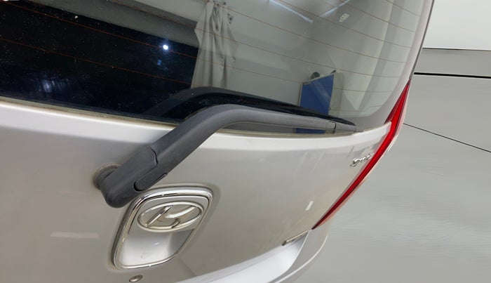 2013 Hyundai i10 SPORTZ 1.2, Petrol, Manual, 70,431 km, Rear Wiper