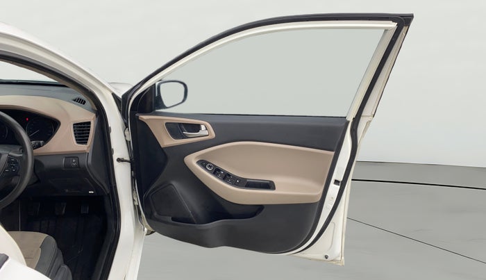 2016 Hyundai Elite i20 SPORTZ 1.2, Petrol, Manual, 47,267 km, RHS Front Door