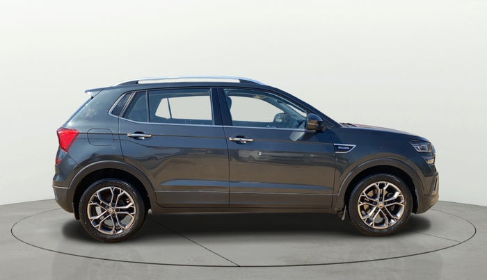 2022 Skoda KUSHAQ STYLE 1.5L TSI DSG, Petrol, Automatic, 79,930 km, Right Side View