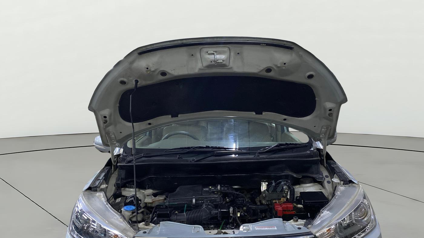 2024 Maruti Ertiga ZXI (O) CNG, CNG, Manual, 38,608 km, Open Bonet