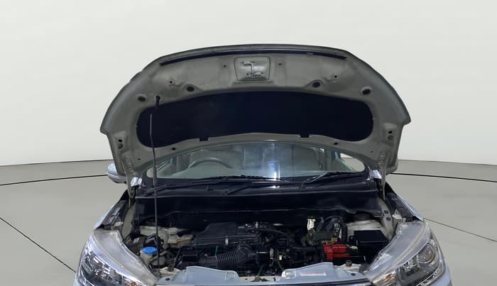 2024 Maruti Ertiga ZXI (O) CNG, CNG, Manual, 38,608 km, Open Bonet
