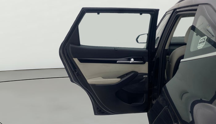 2020 KIA SELTOS HTX PLUS 1.5 DIESEL, Diesel, Manual, 38,613 km, LHS Rear Door