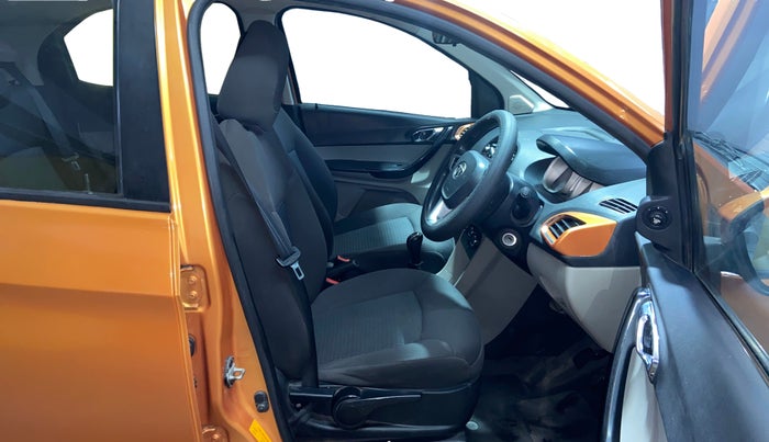2017 Tata Tiago XZ PETROL, Petrol, Manual, 77,759 km, Right Side Front Door Cabin