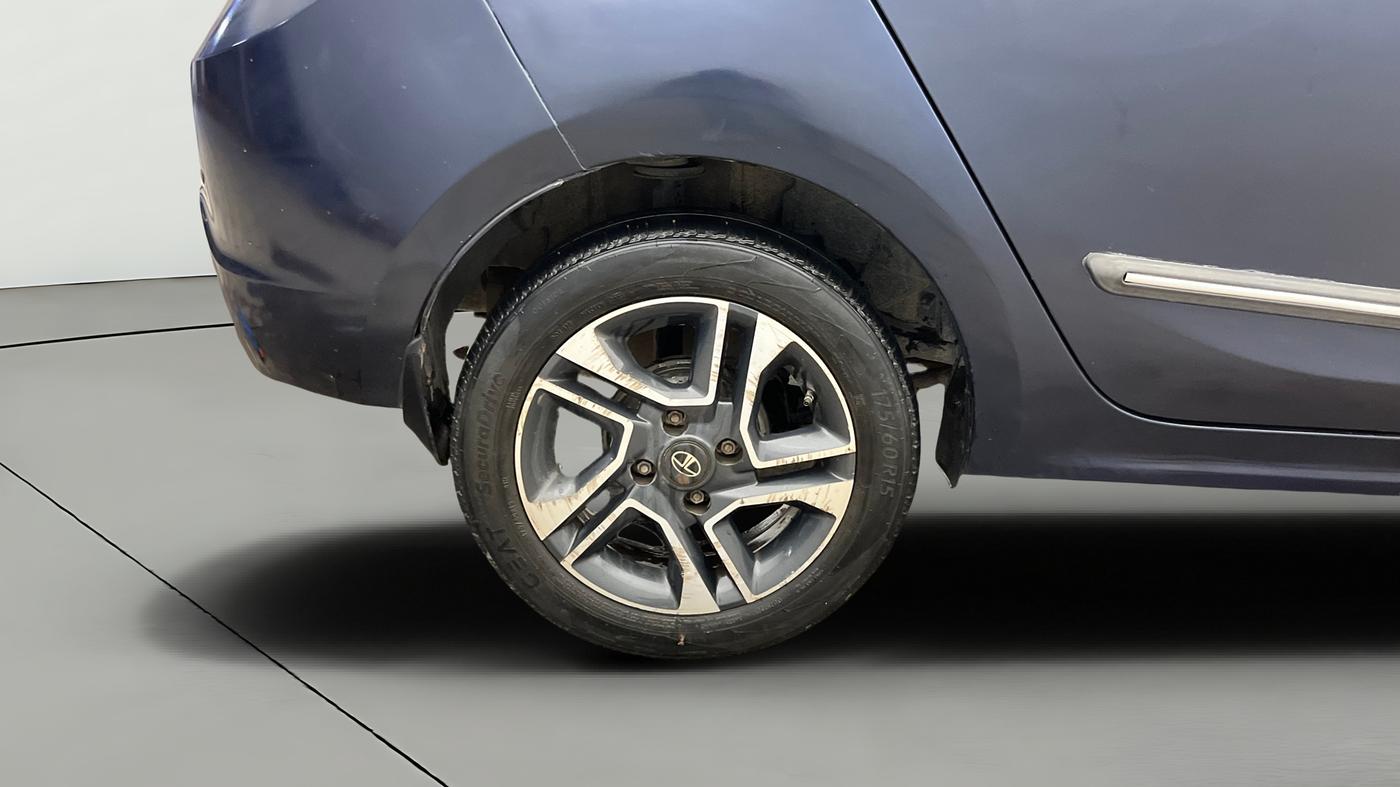 2019 Tata TIGOR XZ PLUS PETROL, Petrol, Manual, 1,05,743 km, Right Rear Wheel