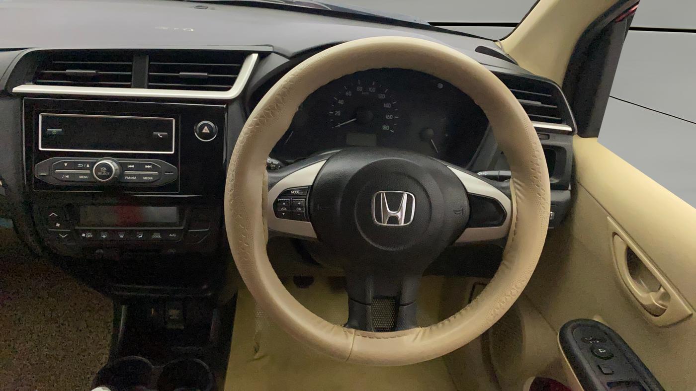 2017 Honda Brio S MT, Petrol, Manual, 86,036 km, Steering Wheel Close Up