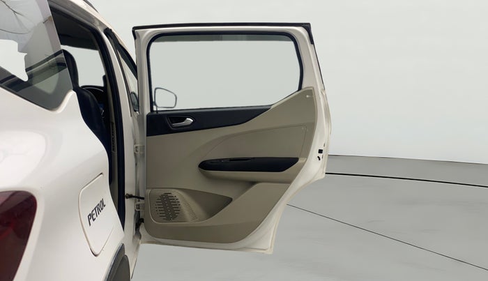 2019 Renault TRIBER RXZ, Petrol, Manual, 84,691 km, RHS Rear Door