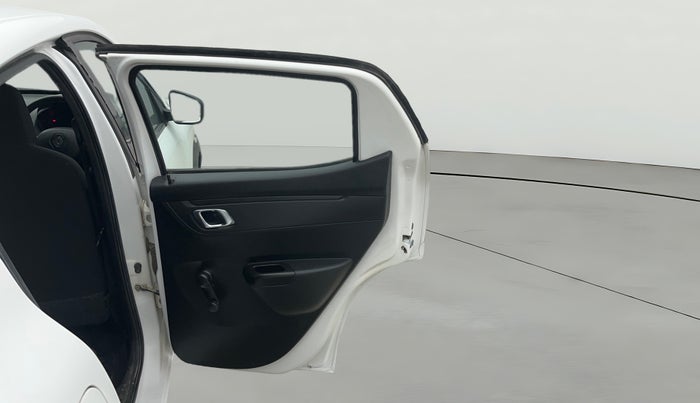 2018 Renault Kwid RXT 1.0 AMT (O), Petrol, Automatic, 24,947 km, RHS Rear Door