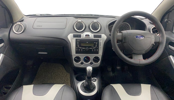 2015 Ford Figo TITANIUM 1.2 PETROL, Petrol, Manual, 77,456 km, Dashboard