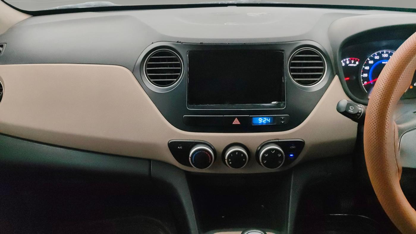 2014 Hyundai Grand i10 MAGNA 1.2 KAPPA VTVT, Petrol, Manual, 1,04,591 km, Air Conditioner