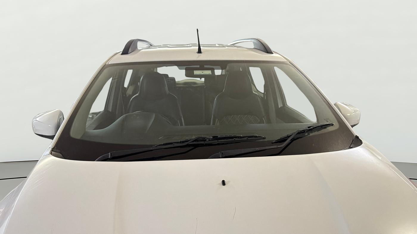 2020 Renault TRIBER RXT, Petrol, Manual, 58,311 km, Front Windshield