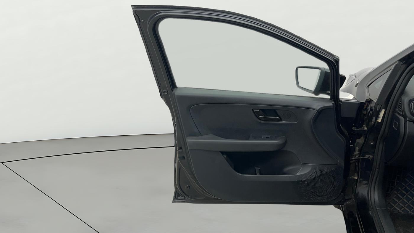 2022 Tata ALTROZ XTA DARK EDTION, Petrol, Automatic, 18,731 km, LHS Front Door