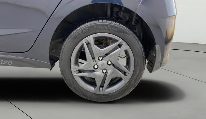 2023 Hyundai NEW I20 SPORTZ 1.2 MT, Petrol, Manual, 23,650 km, Left Rear Wheel