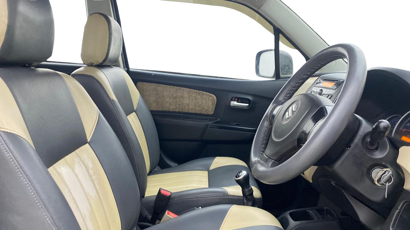 2018 Maruti Wagon R 1.0 VXI, Petrol, Manual, 45,234 km, Right Side Front Door Cabin