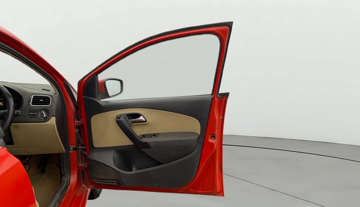 2015 Volkswagen Polo HIGHLINE1.2L, Petrol, Manual, 54,566 km, RHS Front Door