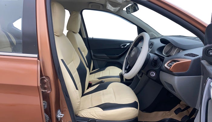 2017 Tata TIGOR XZ (O) PETROL, Petrol, Manual, 94,054 km, Right Side Front Door Cabin