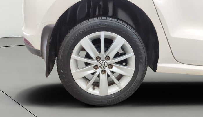 2014 Volkswagen Polo HIGHLINE1.2L, Petrol, Manual, 55,473 km, Right Rear Wheel