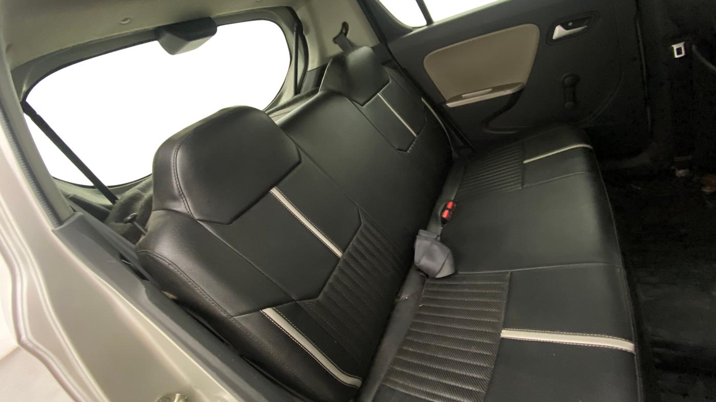 2018 Maruti Alto K10 VXI, Petrol, Manual, 45,434 km, Right Side Rear Door Cabin