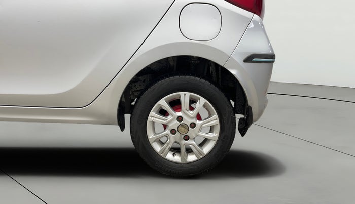 2018 Tata Tiago XZA PETROL, Petrol, Automatic, 42,455 km, Left Rear Wheel