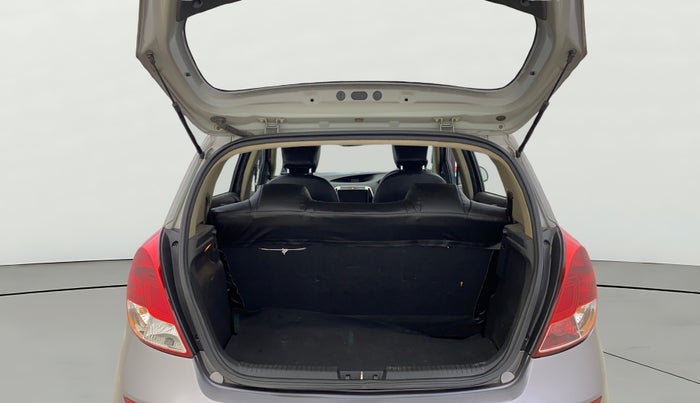 2012 Hyundai i20 MAGNA 1.2, Petrol, Manual, 77,947 km, Boot Open Zoomed View