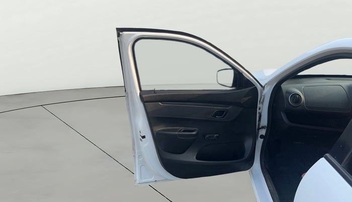 2017 Renault Kwid RXL 1.0 AMT, Petrol, Automatic, 55,504 km, LHS Front Door