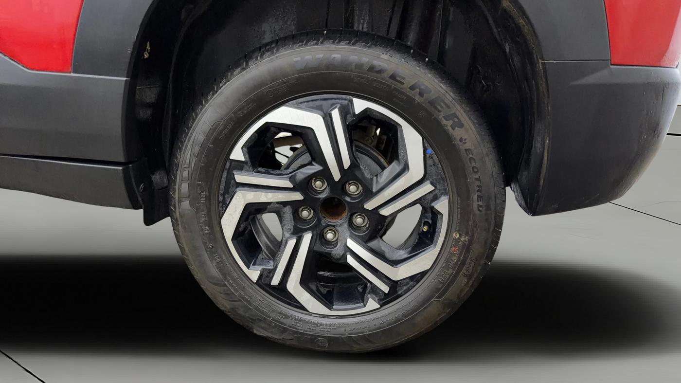 2022 Maruti BREZZA ZXI + SMART HYBRID DUAL TONE, Petrol, Manual, 15,752 km, Left Rear Wheel