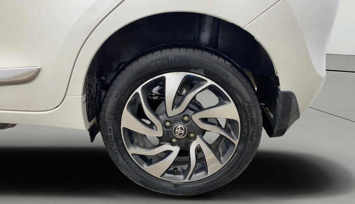 2021 Toyota Glanza G, Petrol, Manual, 28,310 km, Left Rear Wheel