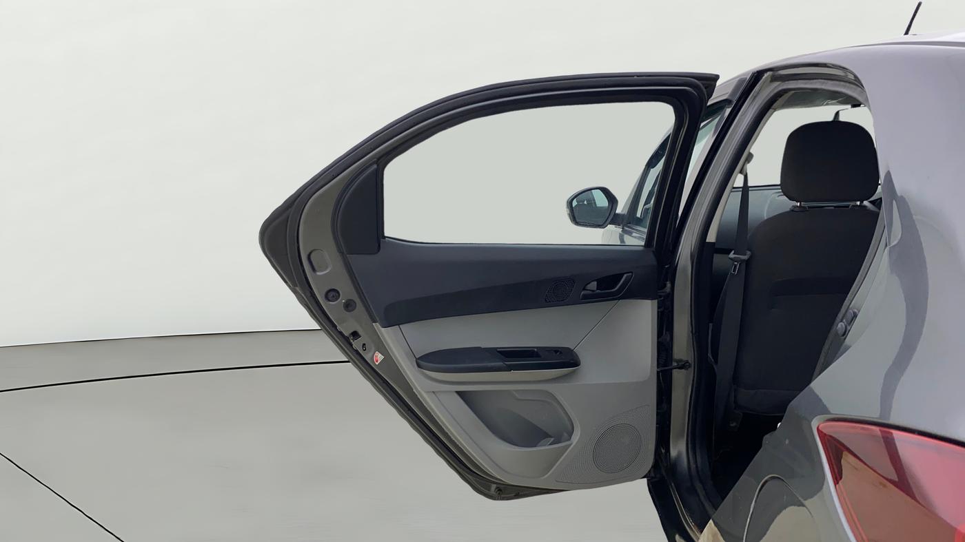 2021 Tata Tiago XT (O) PETROL, CNG, Manual, 1,38,194 km, LHS Rear Door
