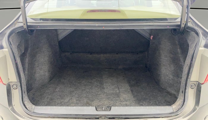 2016 Honda City 1.5L I-VTEC VX, Petrol, Manual, 88,426 km, Boot Open Zoomed View