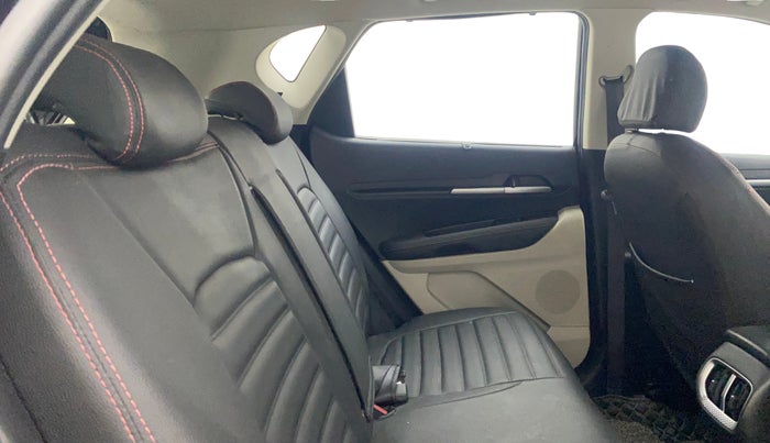 2021 KIA SONET HTX ANNIVERSARY EDITION 1.5 AT, Diesel, Automatic, 55,456 km, Right Side Rear Door Cabin