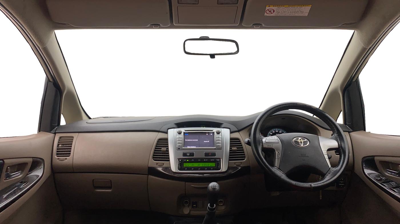 2015 Toyota Innova 2.5 VX 7 STR, Diesel, Manual, 94,748 km, Dashboard