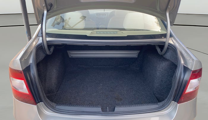 2019 Skoda Rapid STYLE 1.6 MPI, Petrol, Manual, 1,17,061 km, Boot Open Zoomed View