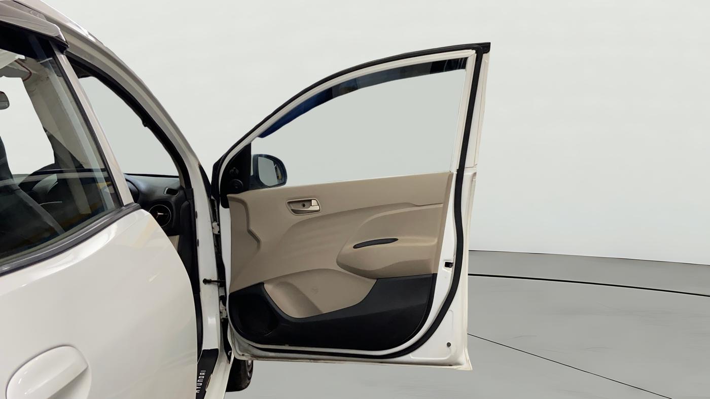 2019 Hyundai NEW SANTRO MAGNA, Petrol, Manual, 50,484 km, RHS Front Door