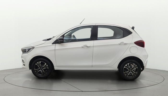 2022 Tata Tiago XZ PLUS CNG, CNG, Manual, 47,300 km, Left Side
