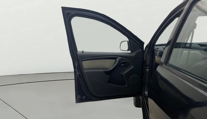 2015 Renault Duster 85 PS RXL DIESEL, Diesel, Manual, 1,25,755 km, LHS Front Door